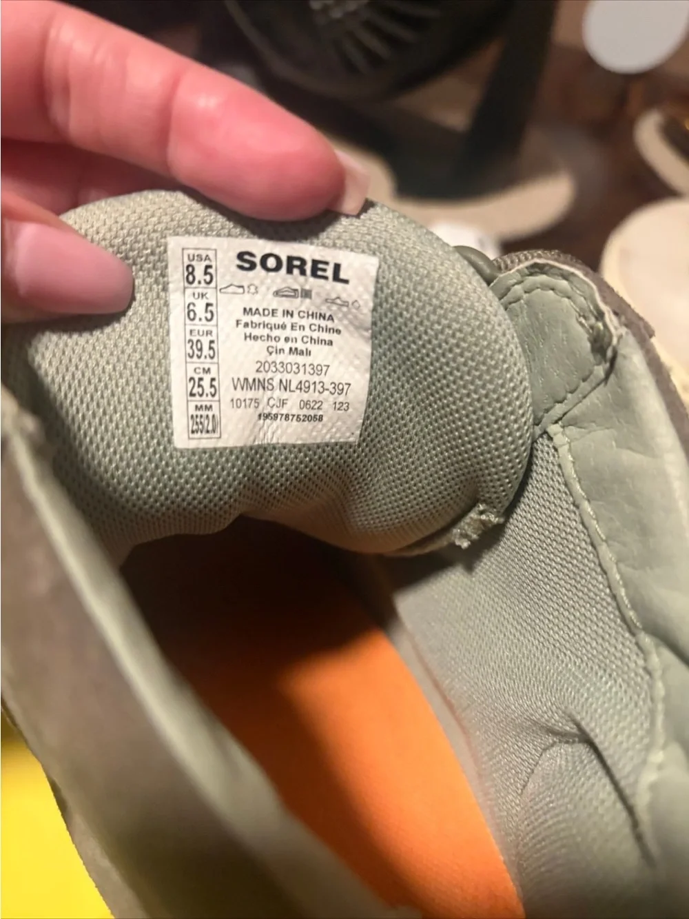Sorel Olive Green Suede Lace-Up Wedge Size 8.5